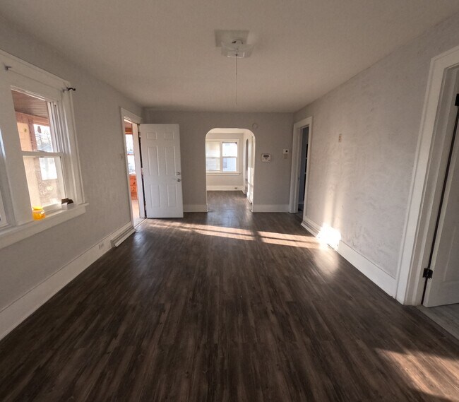 Foto del edificio - 1301 N Meade St