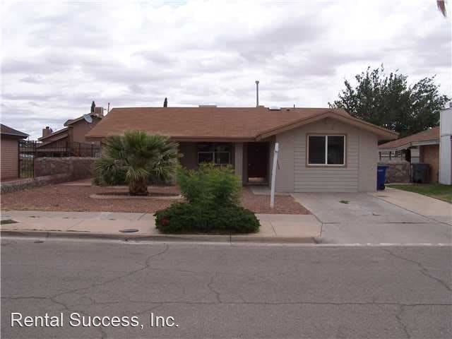 Primary Photo - 4 br, 2 bath House - 10956 Dizzy Dean Place