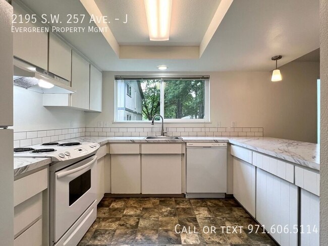 Building Photo - 2195 S.W. 257 Ave.-J