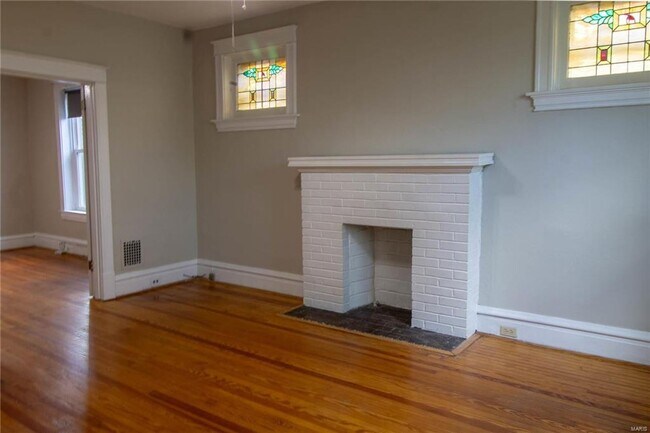 Building Photo - S Kingshighway 5307-09