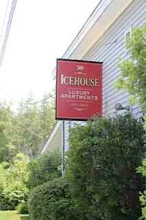Icehouse Apartments - 30 Ledgewood Dr