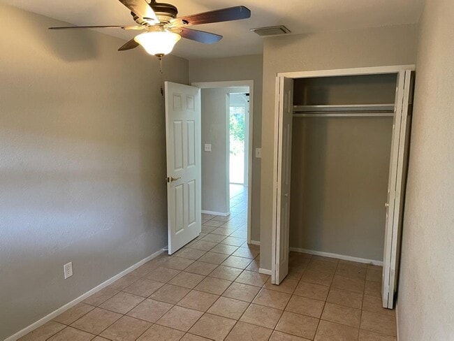 Bedroom - 323 13th Ave NE