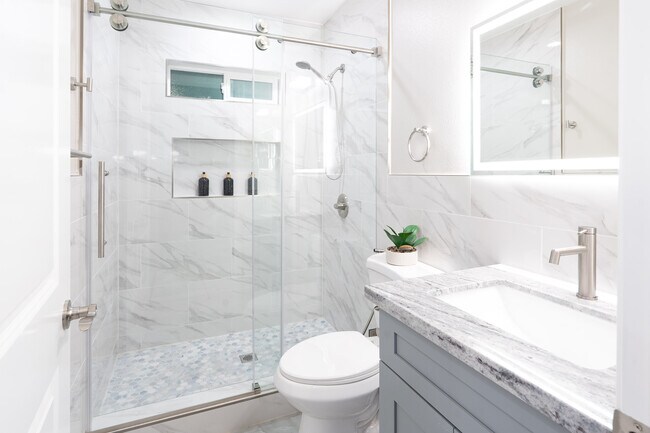 Foto del edificio - 2719 Mar Les Ln