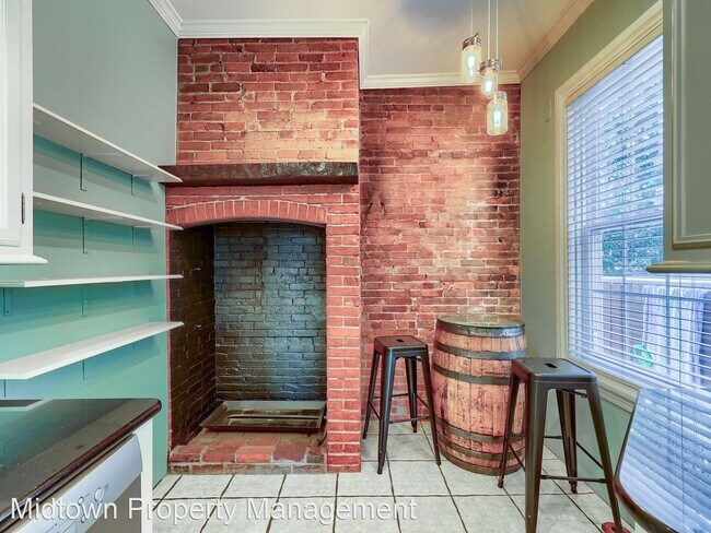 Foto del edificio - 3 br, 1.5 bath House - 233 Briggs St