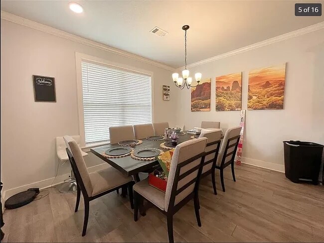 Foto del edificio - 2114 Crescent Pointe Pky
