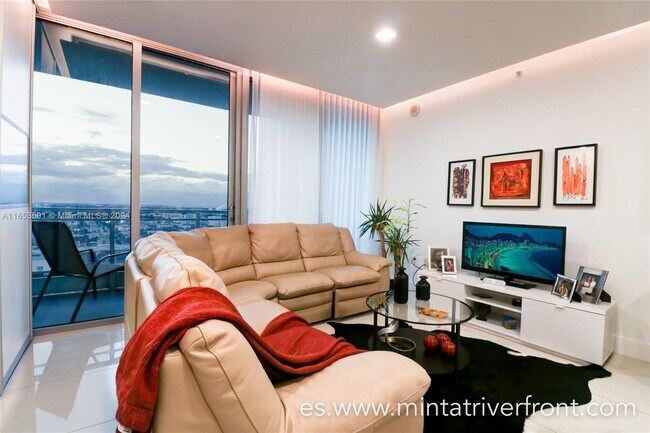 Foto del edificio - 92 SW 3rd St