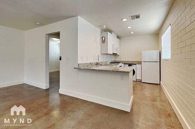 Foto del edificio - 4830 E Willetta St