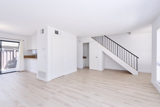 Foto del edificio - 28955 Oak Creek Ln