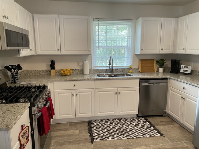 Kitchen - 1953 Martin Luther King Jr Blvd