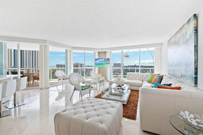 Foto del edificio - 16400 Collins Ave