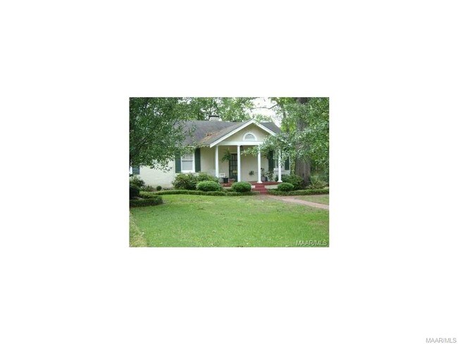 Building Photo - 3135 Montezuma Rd