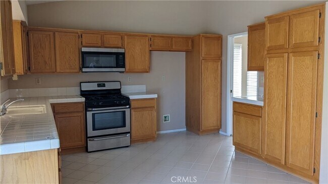 Foto del edificio - 27297 Terrytown Rd
