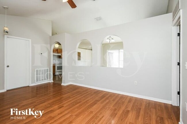Building Photo - 3914 Warbler Drive