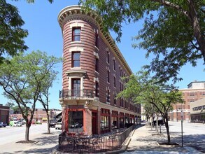 Building Photo - 1722 St Marys Ave