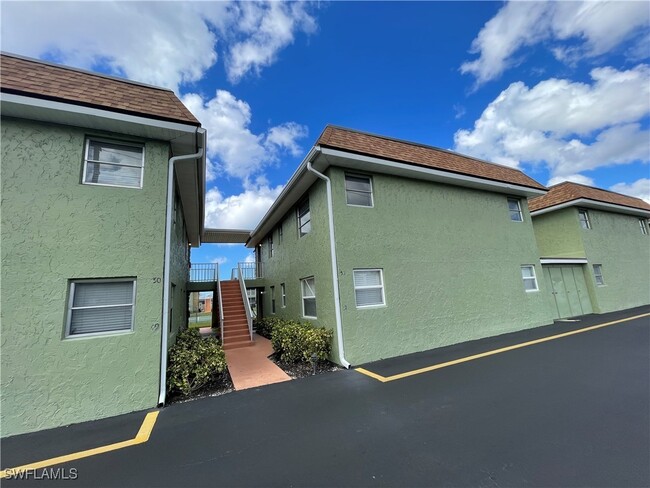Building Photo - 1400 Pompei Ln
