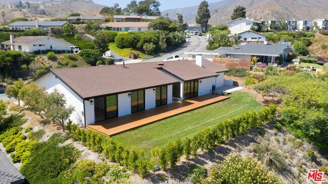 Foto del edificio - 6272 TAPIA Dr