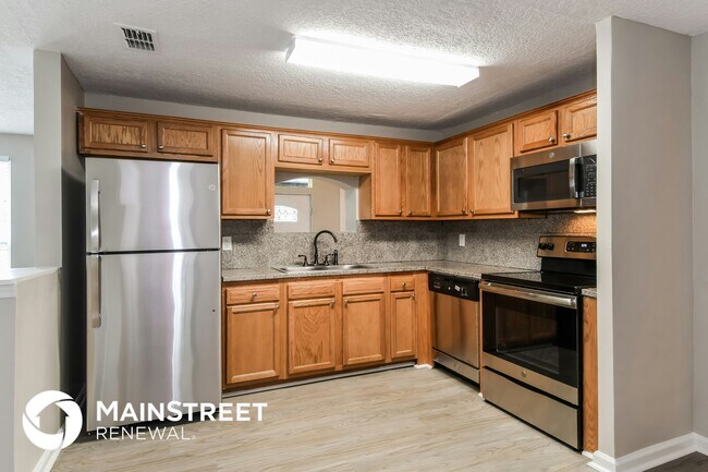 Foto del edificio - 10321 Dobell Rd