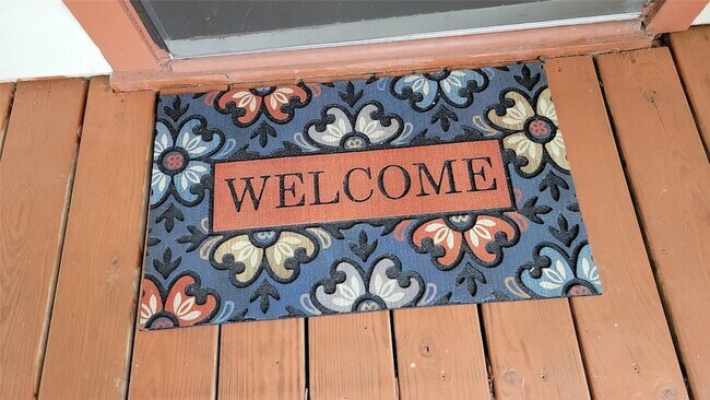 Foto del edificio - 9835 Willow Creek Commerce Dr