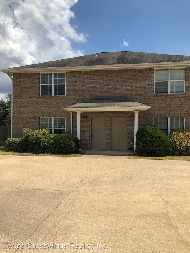 Primary Photo - 3605 Oldenburg Ct