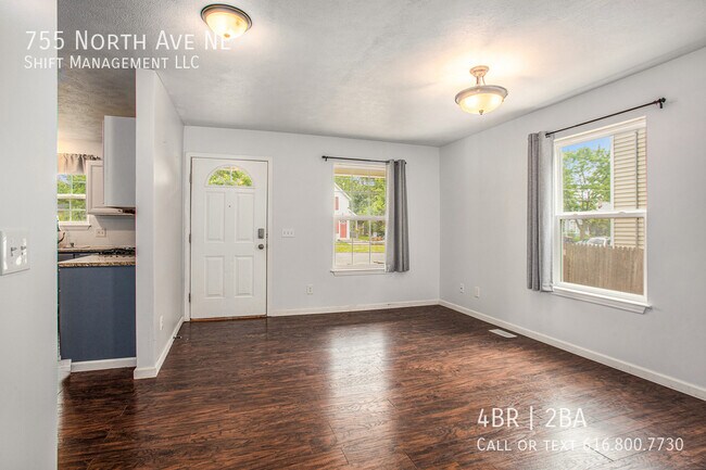 Foto del edificio - 755 North Ave NE