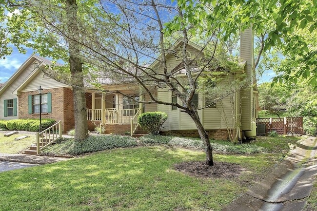 Photo - 816 Beazer Ln Apartment