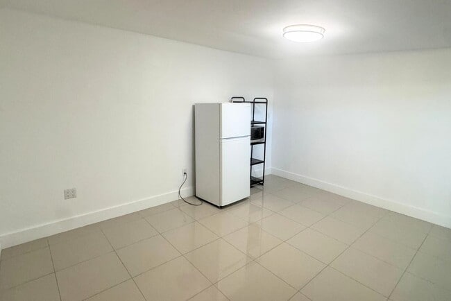 Foto del edificio - 7930 SW 36th Ter
