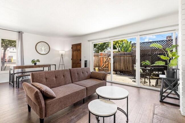 Foto del edificio - 790 N Shattuck Pl