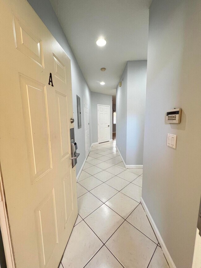 Building Photo - 8004 Carnoustie Pl