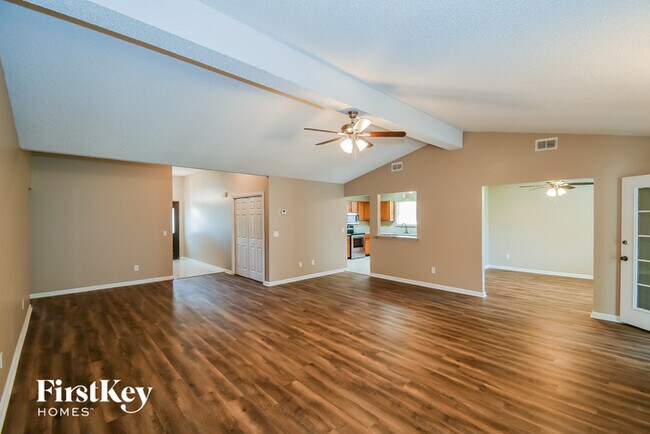Foto del edificio - 10885 Copper Hill Dr