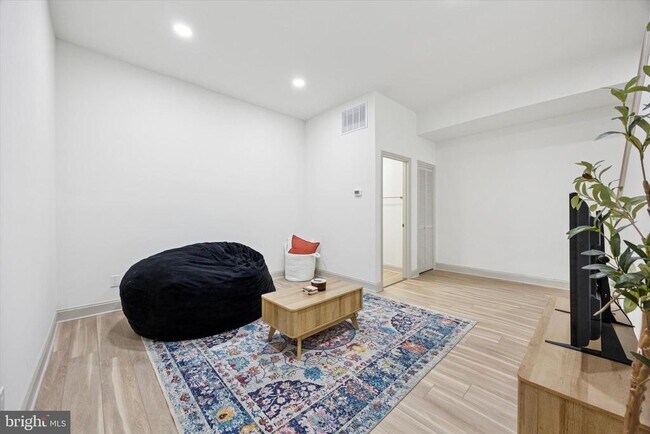 Foto del edificio - 415 N Haddon Ave