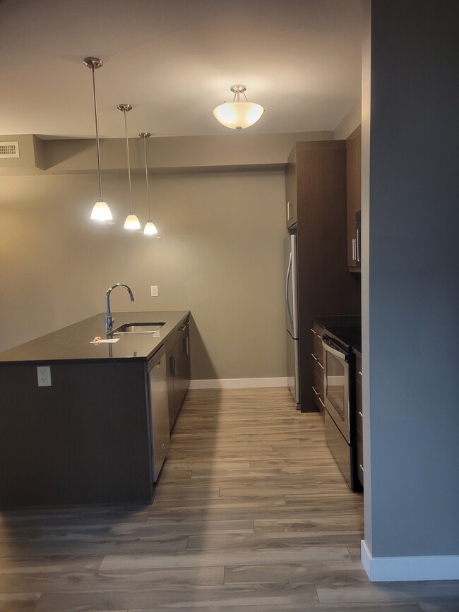 Building Photo - 3411 Pembina Hwy