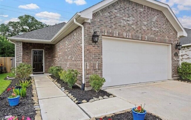 Foto del edificio - 31606 Heguy Pass