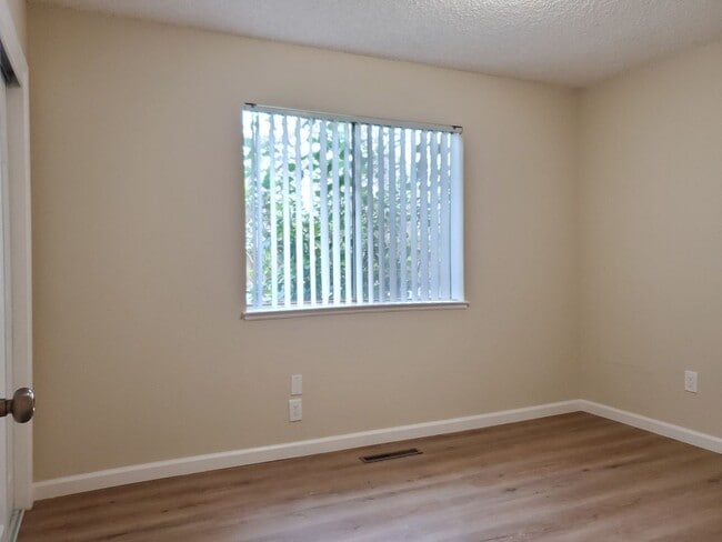 Foto del edificio - El Zuparko5828