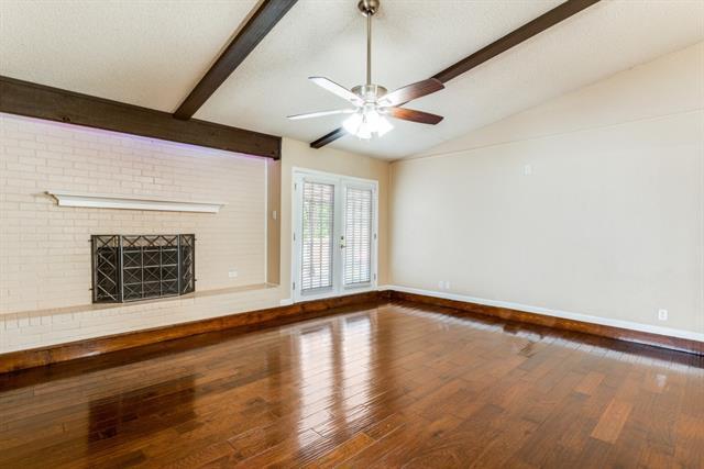 Building Photo - 2625 Briar Hill Dr
