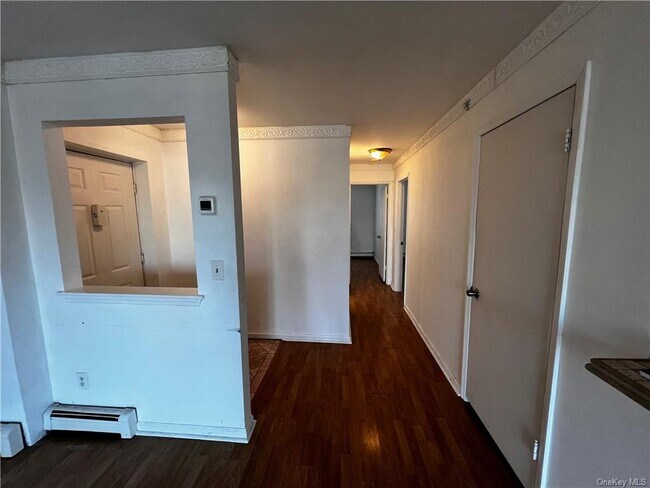 Foto del edificio - 9 Lexington Hills Rd
