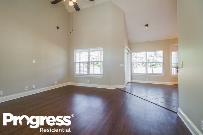 Foto del edificio - 3364 Cornerstone Dr