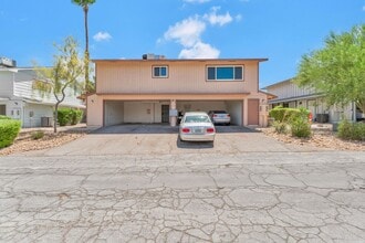 Building Photo - 1438 Lorilyn Ave