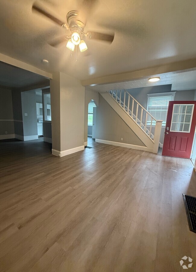 Building Photo - 6210 Witherby Ave