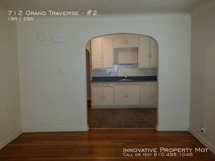 Primary Photo - 712 S Grand Traverse St