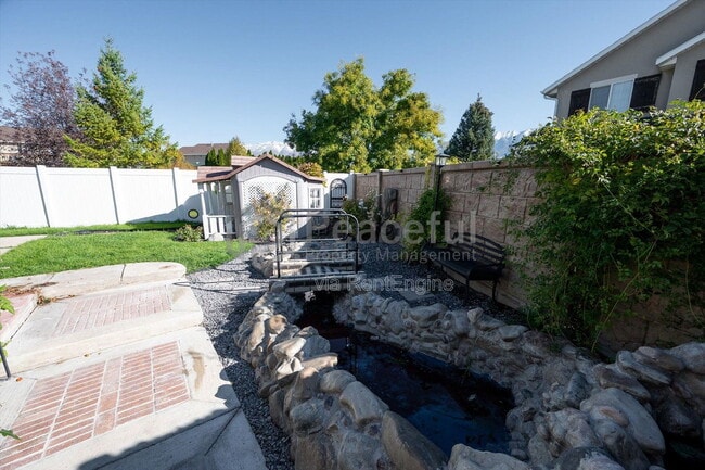 Building Photo - 1235 N 3020 W