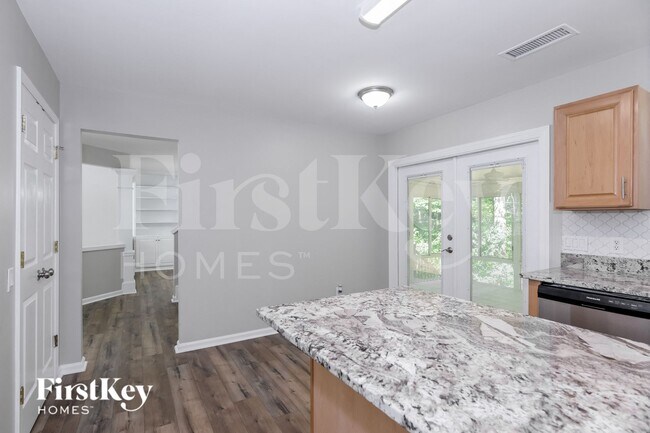 Foto del edificio - 1546 Rumstone Ln