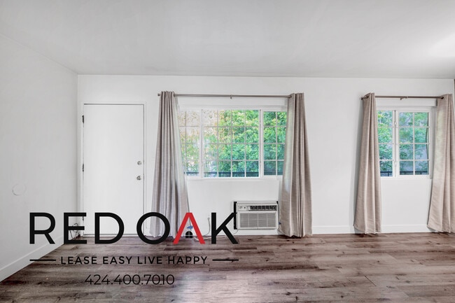 Building Photo - 735 Locust St