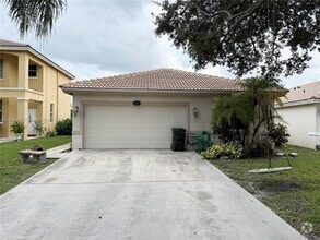 Building Photo - 5430 NW 50th Ct