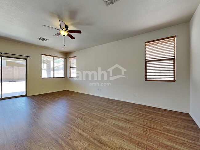 Building Photo - 12363 W Jackson St