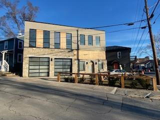Foto del edificio - July Only: Submit your application this month and pay a reduced application fee of just $32. Char...
