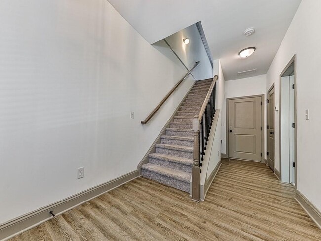 Building Photo - 419 Stovall Pl