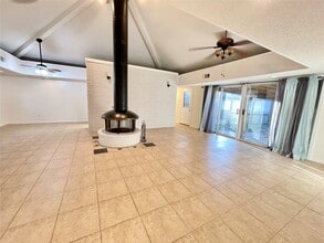 Building Photo - 307 Whitecap Dr