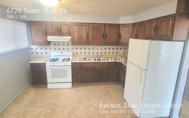 Foto del edificio - 6728 St Olaf Dr