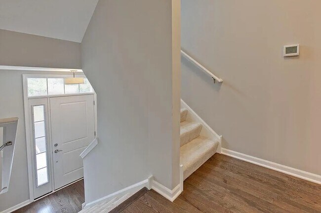 Foto del edificio - 1154 Windward Ln