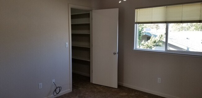 Foto del edificio - NIN322